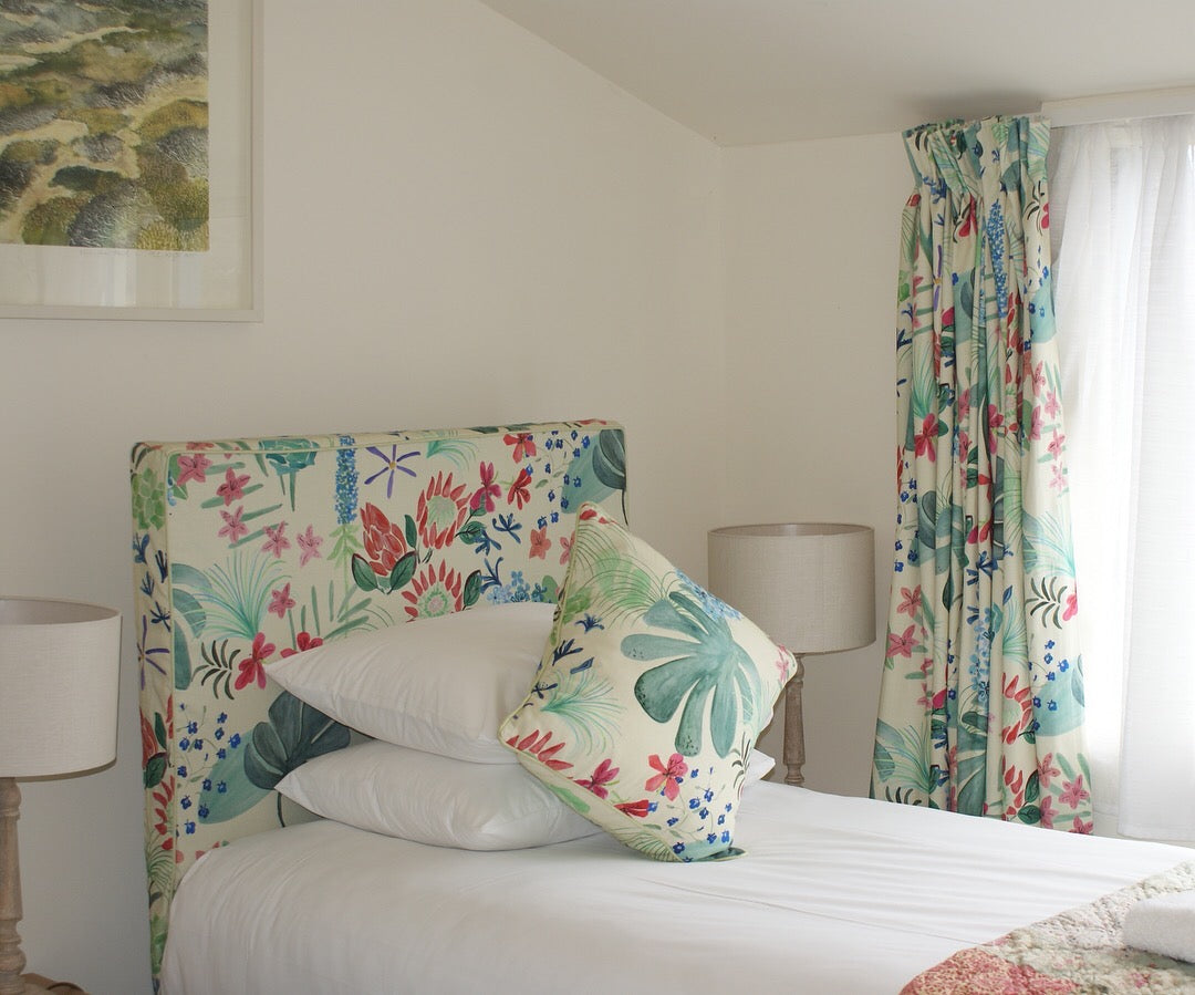 Abbey Garden Floral *discontinued fabric base*