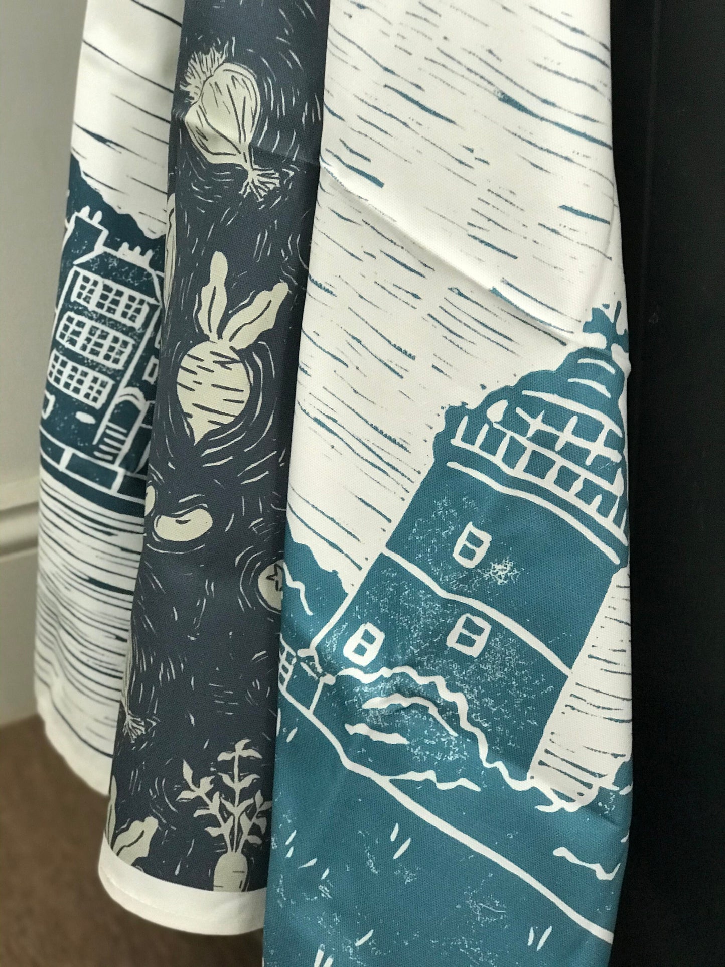St Agnes Lighthouse Tea Towel