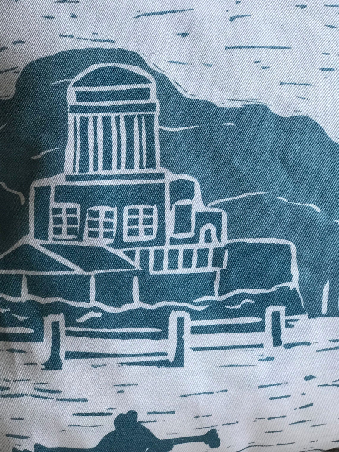 Henley-On-Thames Cushion
