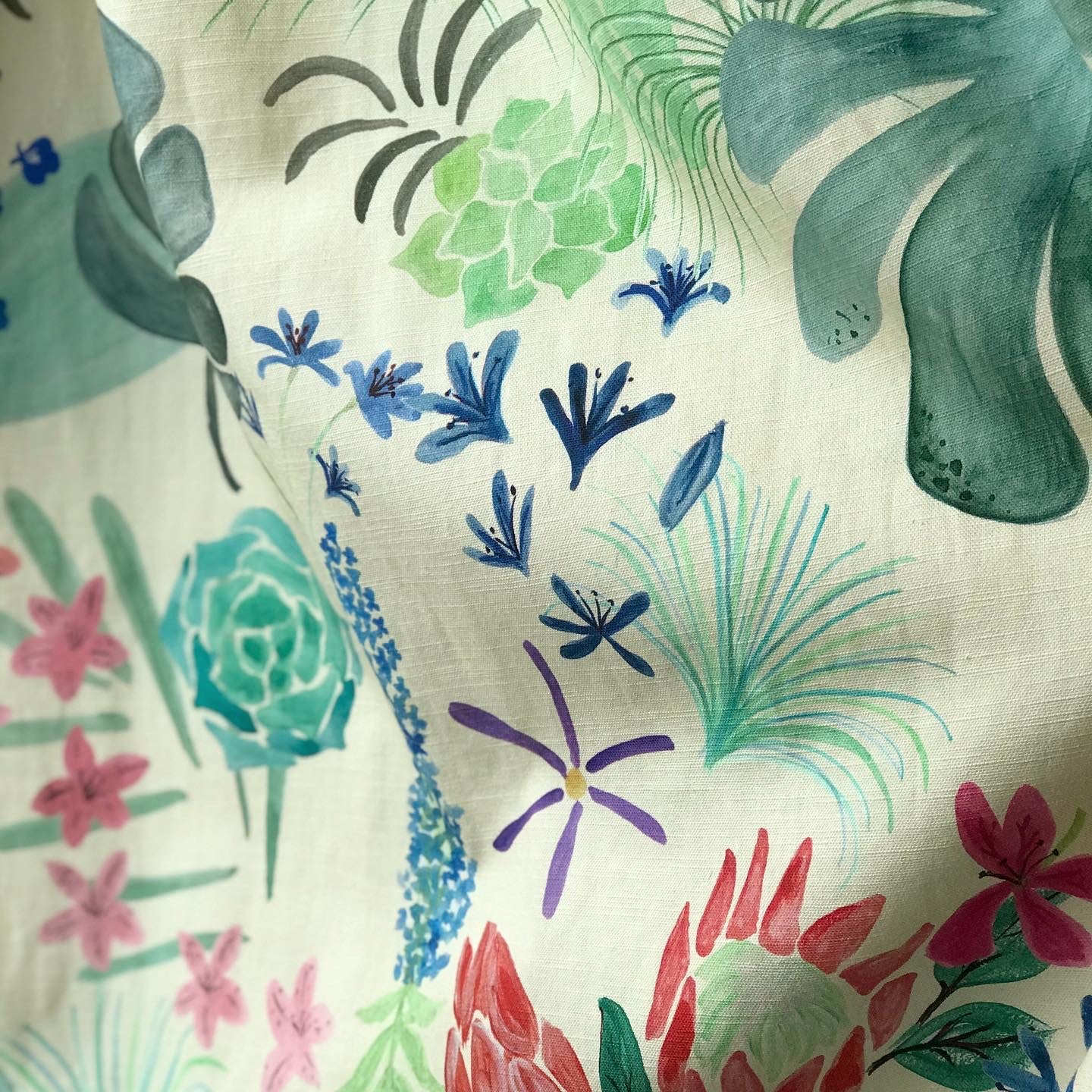 Abbey Garden Floral *discontinued fabric base*